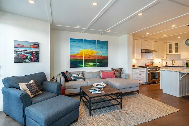 3 bed, 1644 sqft, $6,000 — Photo 1