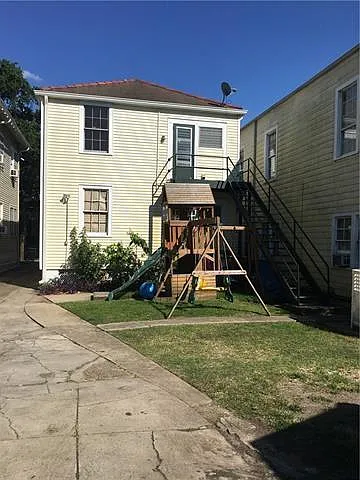 129 N Alexander St — Photo 40