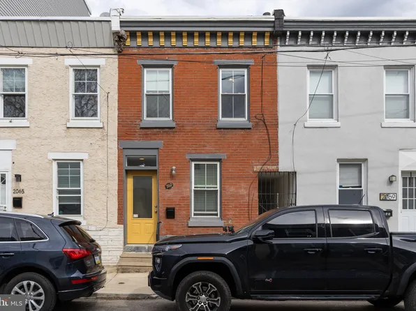 2067 E Arizona St, Philadelphia, PA 19125