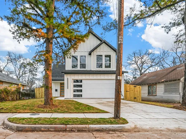 2630 Marburg St, Dallas, TX 75215