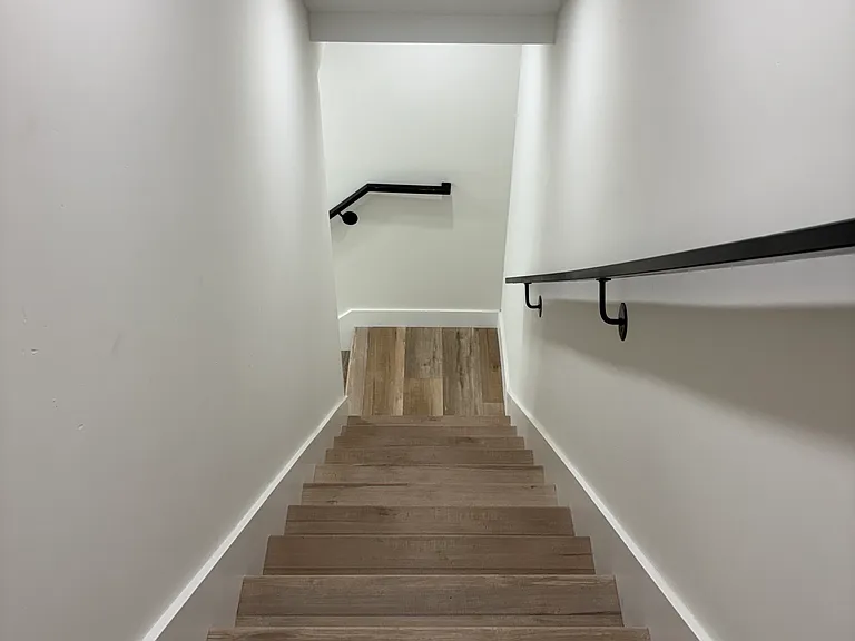 260 Donax Ave — Photo 29