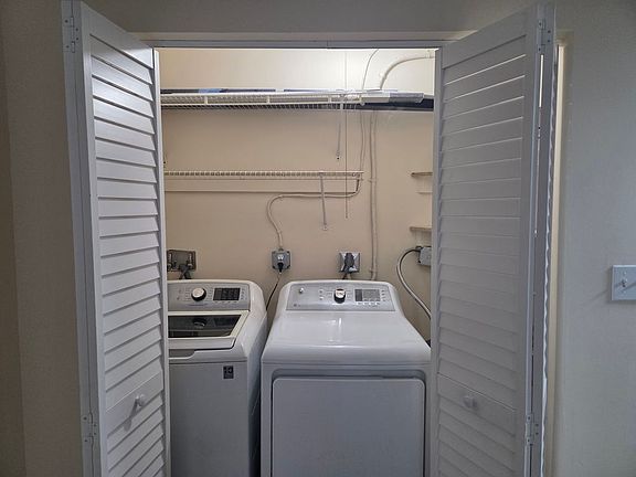 5th image of 8605 Huron Ct Unit 34