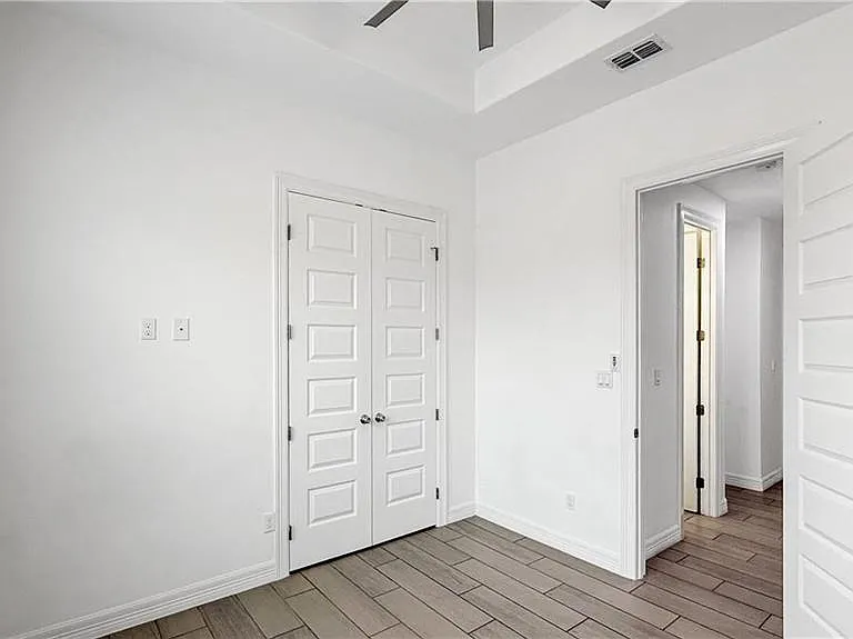 5106 Sebastian Dr — Photo 35
