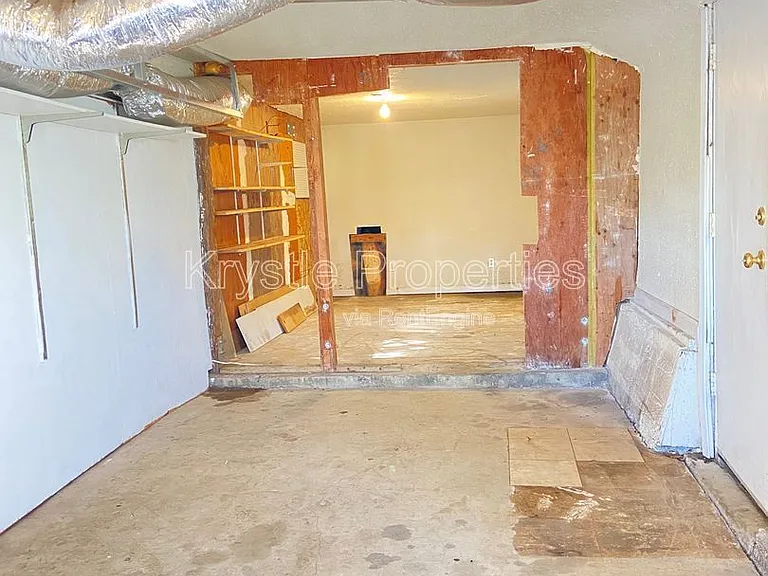 544 Porter St — Photo 17