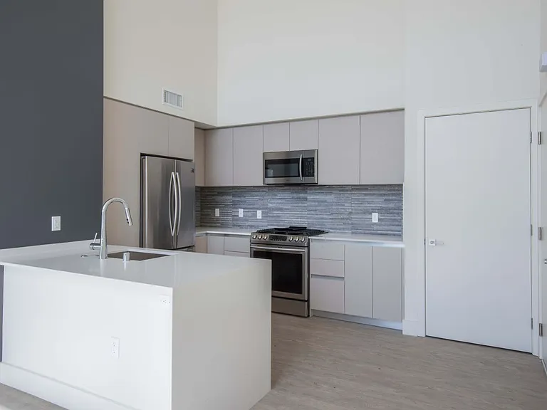 12117 Valleyheart Dr — Photo 2