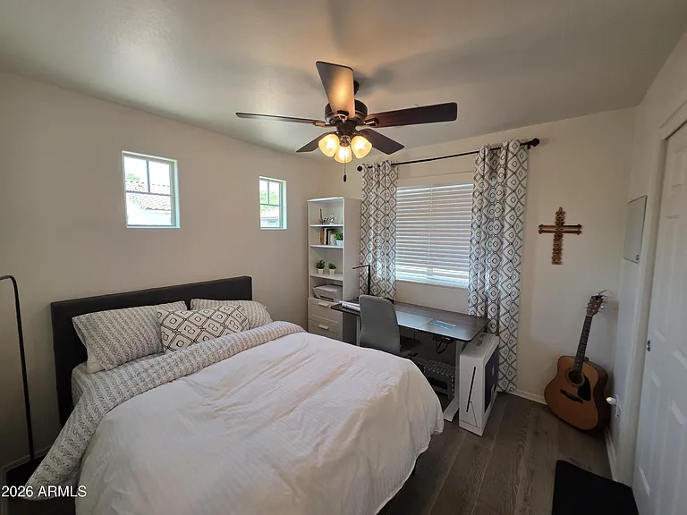 2170 W Scully Dr — Photo 13