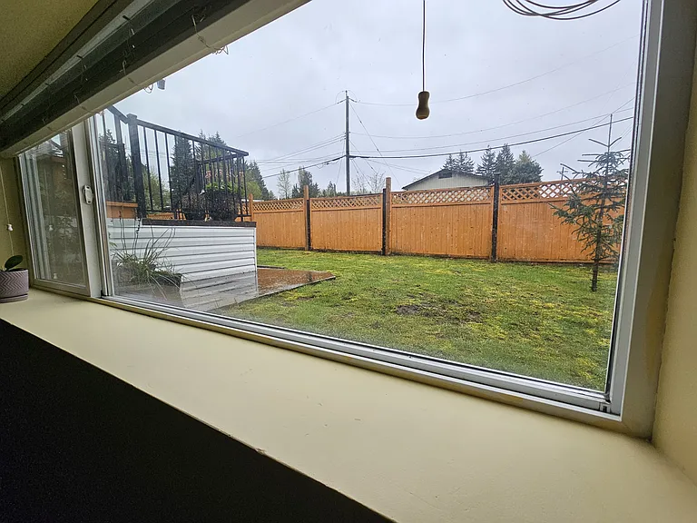 8211 Dogwood St — Photo 15