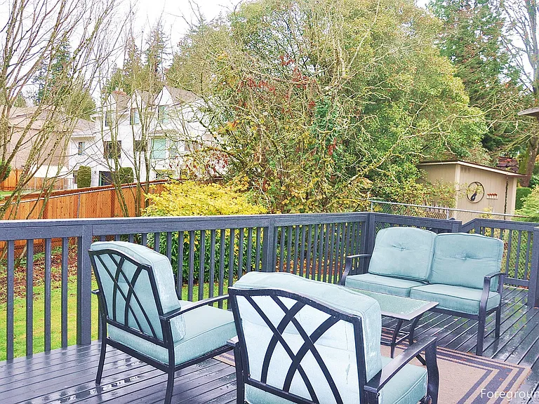 11304 NE 61st Pl — Photo 18