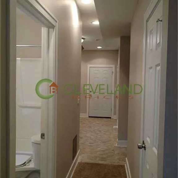 1475 W 112th St #1 — Photo 4