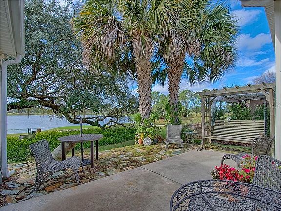 2nd image of 2128 Margarita Dr