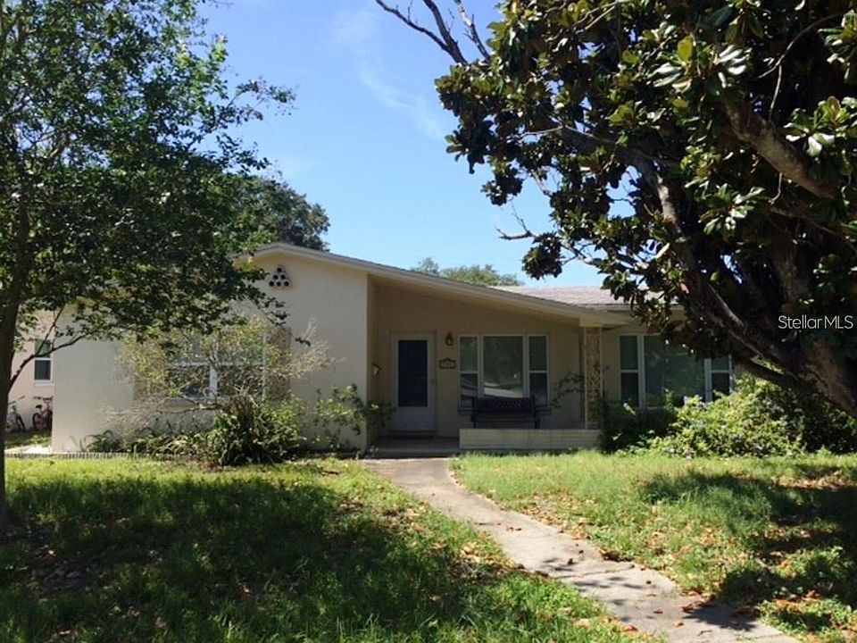 1st image of 758 37TH AVENUE NE