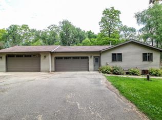 N3980 Meadow Dr, Cambridge, WI 53523
