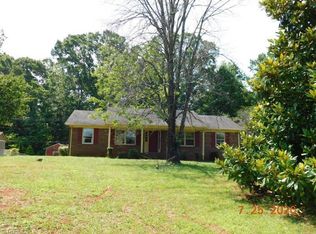 5224 Hicone Rd, Mc Leansville, NC 27301