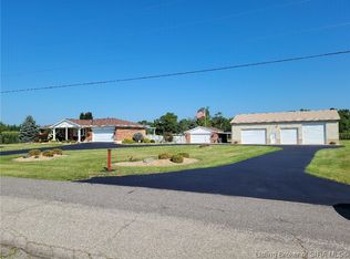 13186 Asche Rd, Sunman, IN 47041