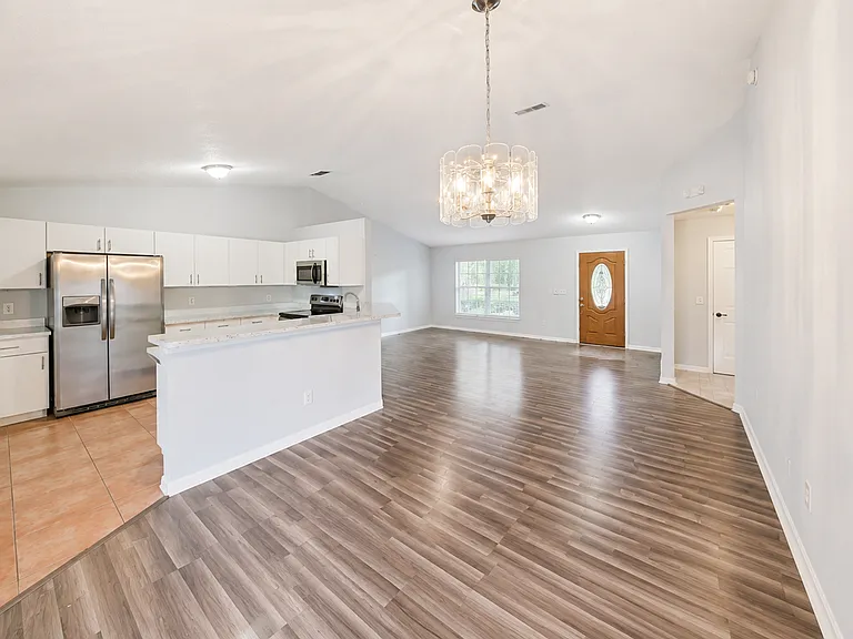 7750 SW 100th St — Photo 3