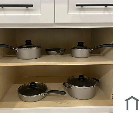 3 bed, 1200 sqft, $2,000 — Photo 4