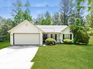 360 E Country Woods Dr, Covington, GA 30016