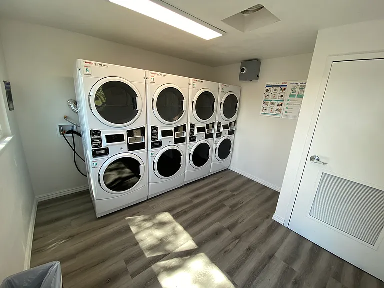 Casa de Luna Townhomes — Photo 19
