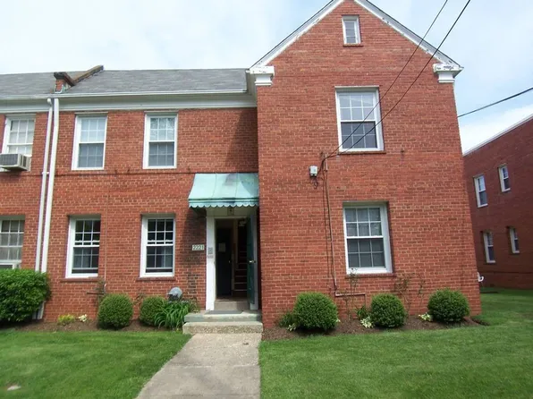 0573 - Stergiou, 2221 40th St NW APT 3, Washington, DC 20007