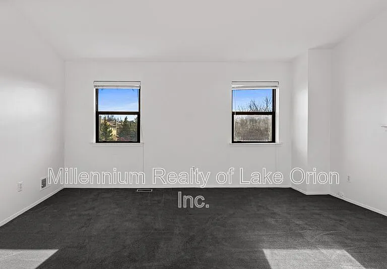 5611 Drake Hollow Dr W — Photo 22