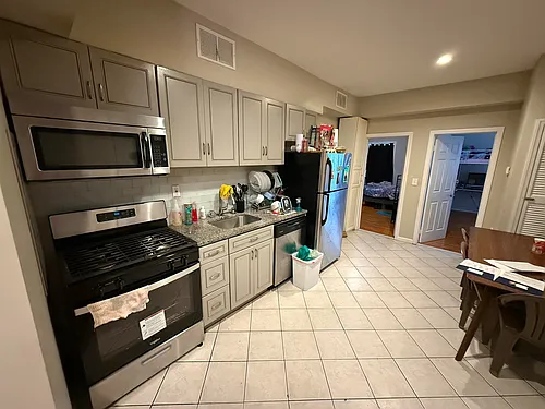 160 Terrace Ave #2 Photo 1