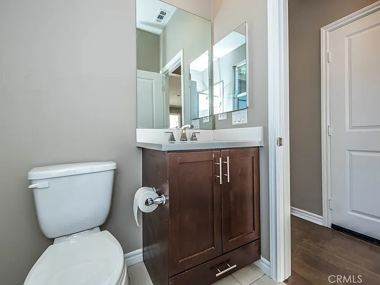 5041 Menton Ln — Photo 16
