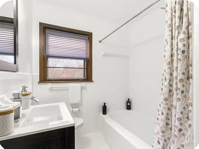 1127 Rogeretta Dr #1127 — Photo 9