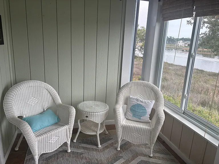 Back deck casual furniture
