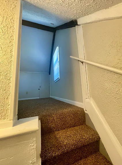 425 Cole Ave — Photo 33