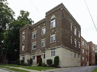 1724 Middlehurst Rd #205, Cleveland, OH 44118