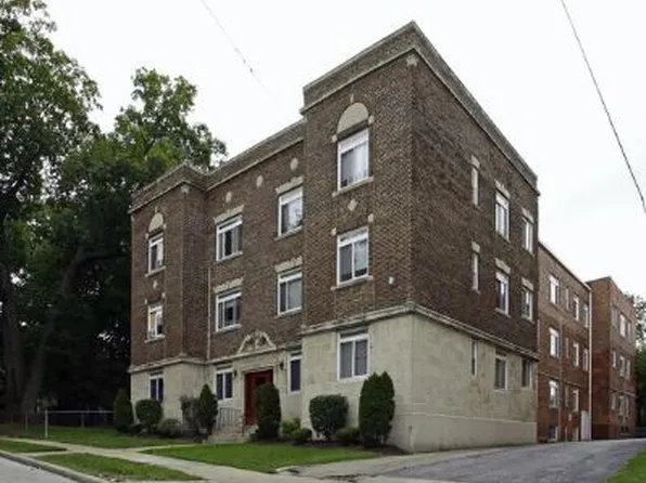 1724 Middlehurst Rd #205, Cleveland, OH 44118