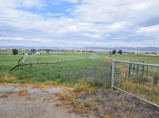 1658 O Rd, Loma, CO 81524