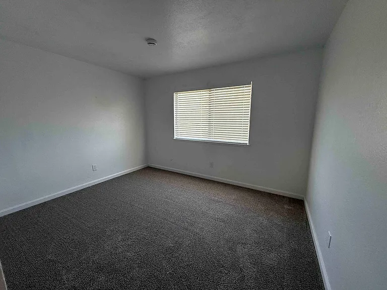8620 Tiogawoods Dr — Photo 11