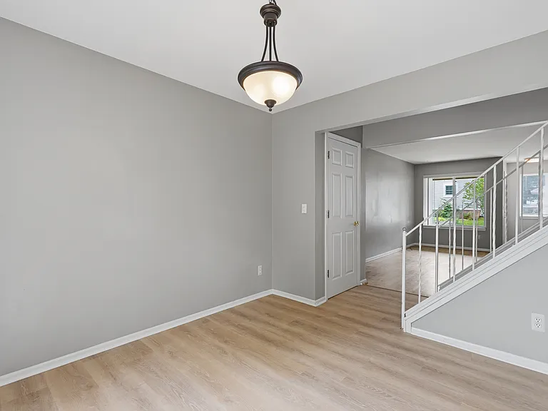 107 Hacker St — Photo 22