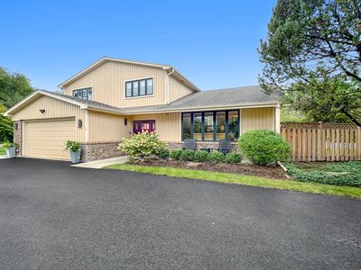 2537 Woodland Dr, Northbrook, IL, 60062