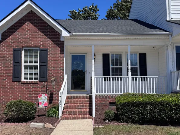 1732 Stroll Cir, Fuquay Varina, NC 27526