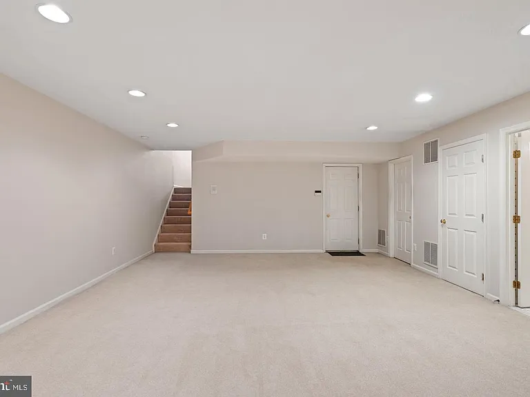 13280 Maple Creek Ln — Photo 52