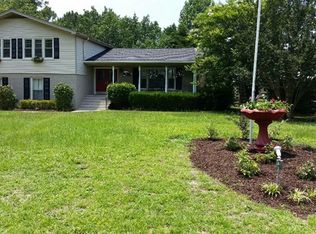 617 Hillview Dr, Wilmington, NC 28405