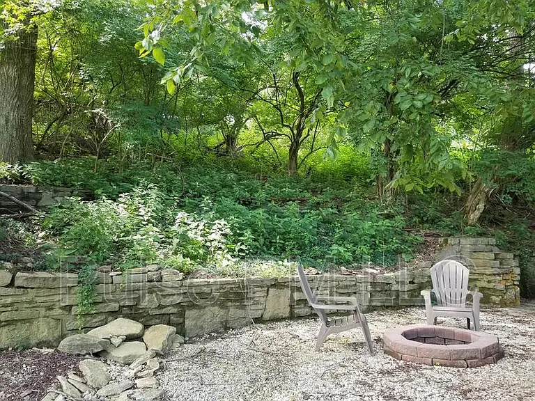 58 Tower Hill Rd — Photo 21