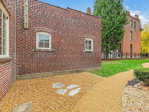 2nd image of 2612 S 13th St APT D