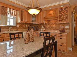 2 Freemont St, West Warwick, RI 02893