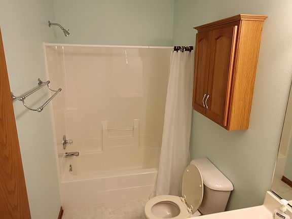4th image of 314 3rd St NW