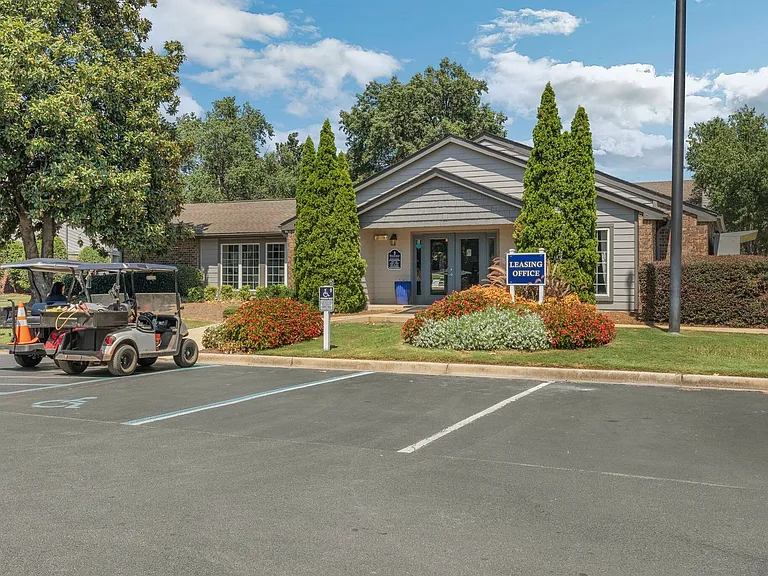 Leasing Office