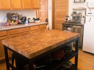 2056 W Cullom Ave #2, Chicago, IL 60618