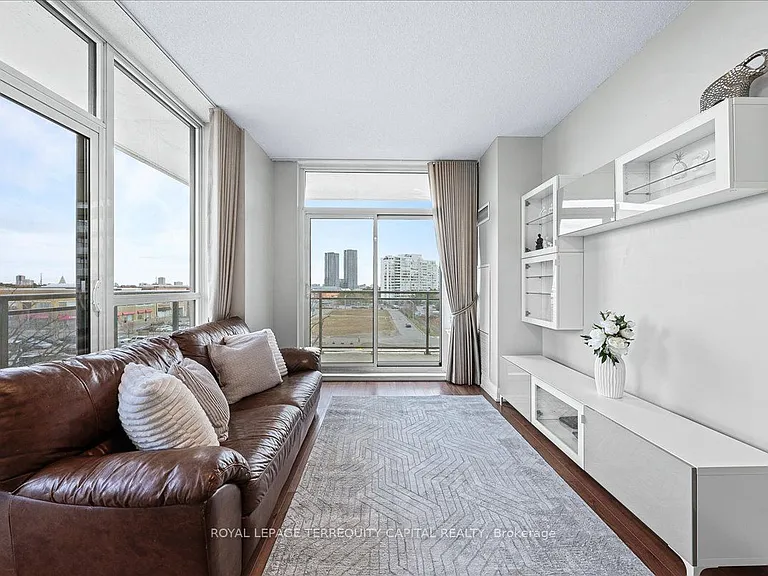 85 N Park Rd #505 — Photo 7