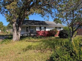 4130 Knollwood Dr, Fayetteville, NC 28304