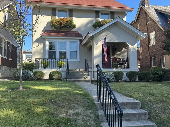 44 Arcadia Pl, Cincinnati, OH 45208