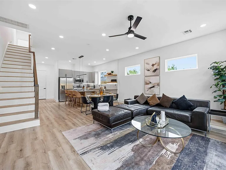 8102 Cannon St #A — Photo 13