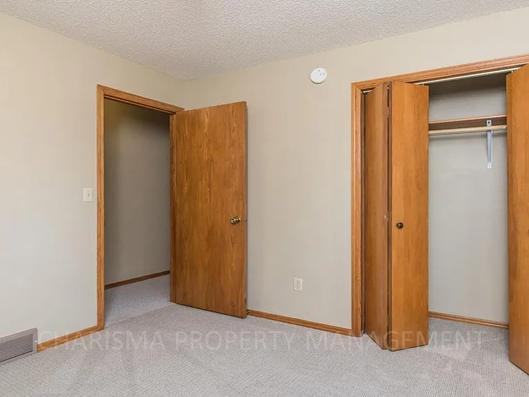 4608 E Blazewood Dr — Photo 18