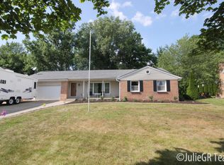 1805 Kendall St SE, Grand Rapids, MI